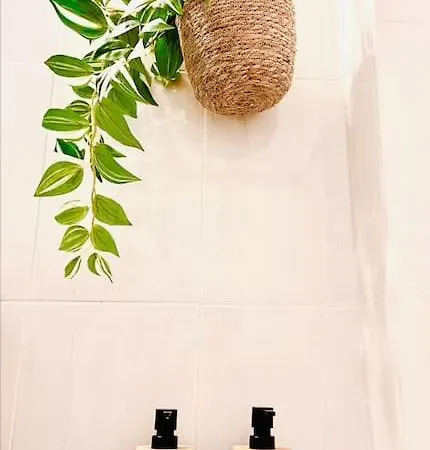 Casa Oikos - *